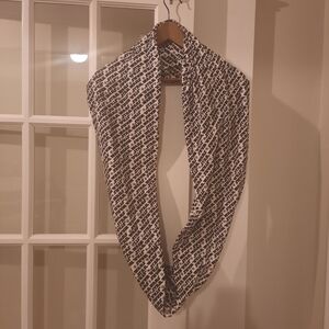 Elegant Black and White Patterned Scarf